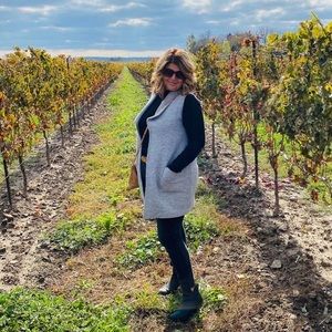 Meet your Posher, Maria